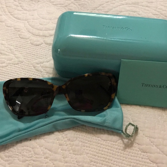 Tiffany & Co. Accessories - Tiffany & Co. sunglasses